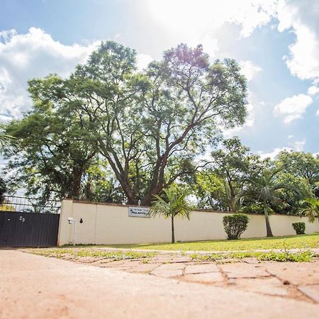 Palm Villa Harare Exteriér fotografie