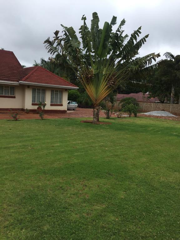 Palm Villa Harare Exteriér fotografie