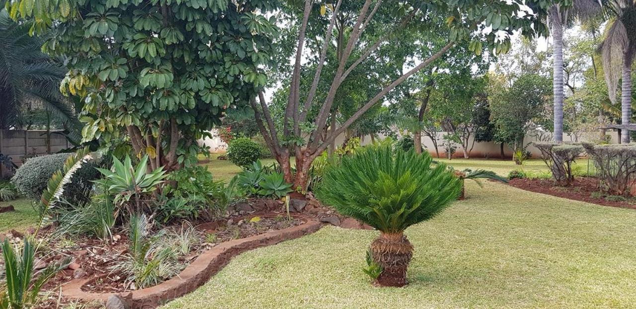Palm Villa Harare Exteriér fotografie